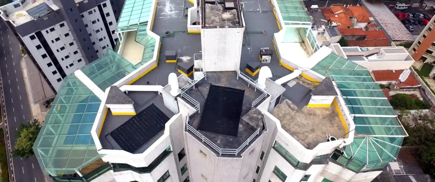 Inspeção aérea visual com drones